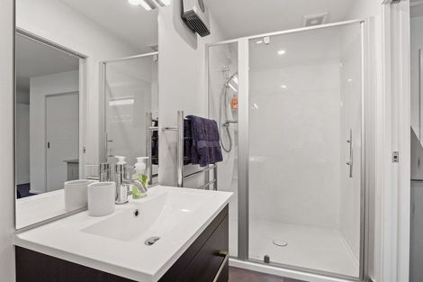 Photo of property in 8 Longlands Street, Lake Hayes, Queenstown, 9304