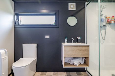 Photo of property in 73 College Street, Awapuni, Palmerston North, 4412