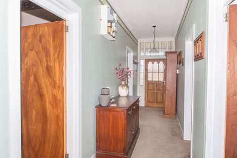 Photo of property in 20 Salisbury Street, Dannevirke, 4930