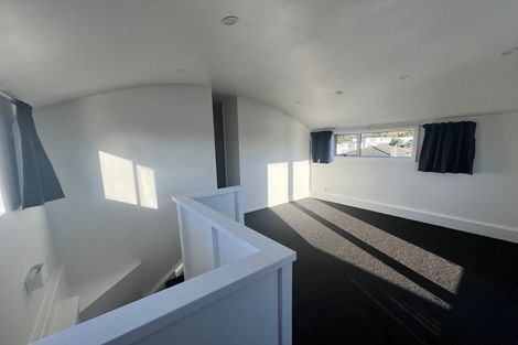 Photo of property in 6b Ahuriri Street, Strathmore Park, Wellington, 6022