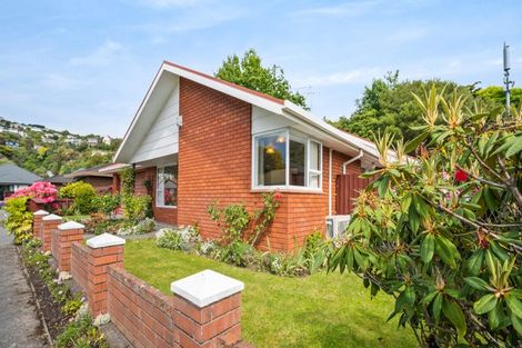 Photo of property in 6 Torvill And Dean Lane, Cashmere, Christchurch, 8022