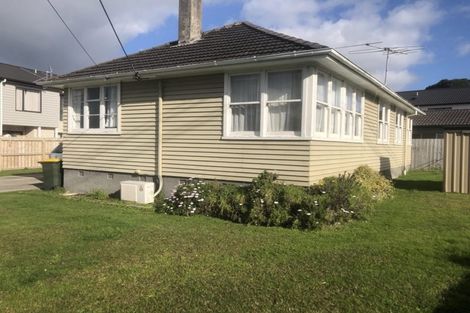 Photo of property in 23 Hill Crescent, New Lynn, Auckland, 0600
