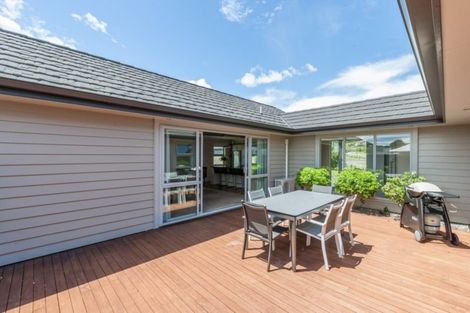 Photo of property in 120 Kenrigg Road, Kinloch, Taupo, 3377