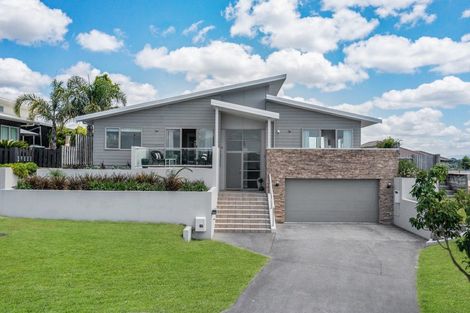 Photo of property in 14 Renner Place, Pyes Pa, Tauranga, 3112