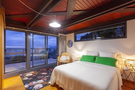 Photo of property in 62 The Parade, Paekakariki, 5034