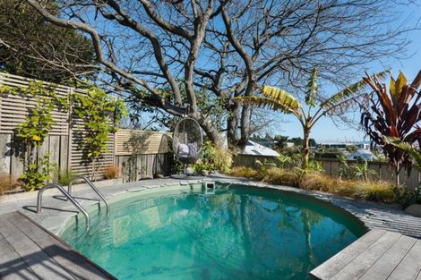 Photo of property in 30 Terrace Avenue, Mount Maunganui, 3116