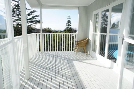 Photo of property in 44 Channel View Road, Campbells Bay, Auckland, 0630