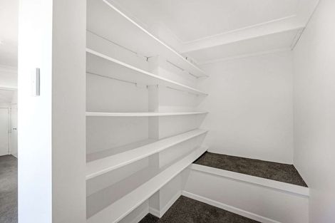 Photo of property in 109 Black Rock Road, Newlands, Wellington, 6037