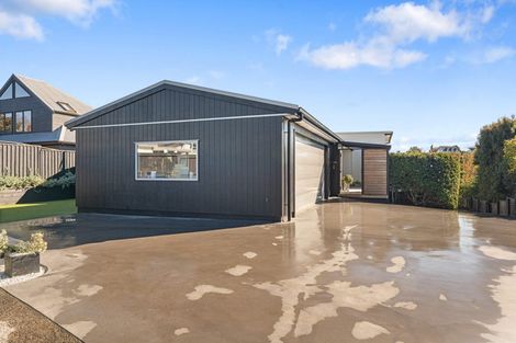 Photo of property in 1/18 Davita Place, Farm Cove, Auckland, 2012