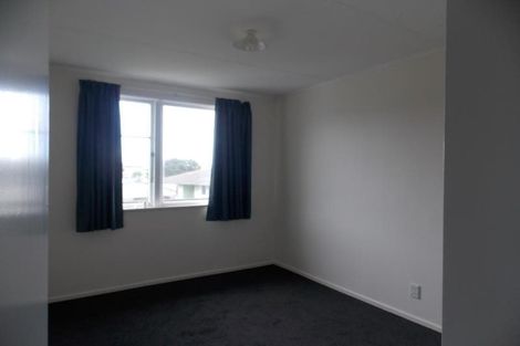 Photo of property in 130 Arahura Crescent, Waitangirua, Porirua, 5024