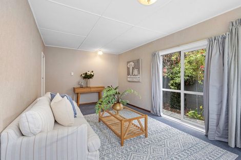 Photo of property in 3 Sealy Place, Bryndwr, Christchurch, 8053