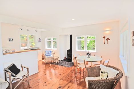 Photo of property in 62 Clinton Road, Tawharanui Peninsula, Matakana, 0986