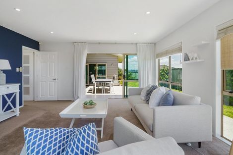 Photo of property in 14 Renner Place, Pyes Pa, Tauranga, 3112