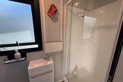 Photo of property in 8 Jeep Road, Raumati South, Paraparaumu, 5032