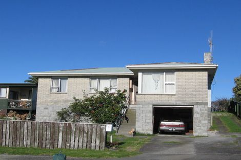 Photo of property in 3 Robert Mckeen Street, Otaki Beach, Otaki, 5512