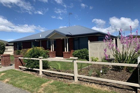 Photo of property in 1 Te Iti Place, Motueka, 7120