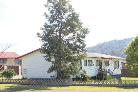 Photo of property in 32 Blomfield Street, Pukehangi, Rotorua, 3015