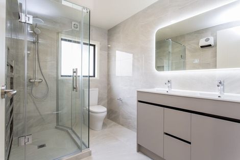 Photo of property in 9 Eynsham Court, Dannemora, Auckland, 2016