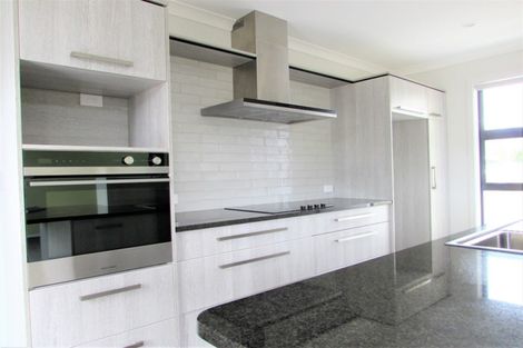 Photo of property in 4 Yeats Grove, Trentham, Upper Hutt, 5018