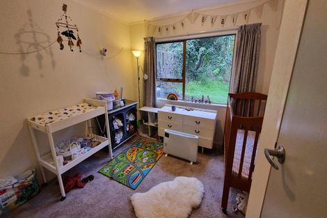 Photo of property in 18 Govind Grove, Ngaio, Wellington, 6035