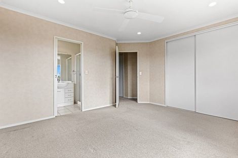 Photo of property in 36 Rush Creek Drive, Westgate, Auckland, 0614