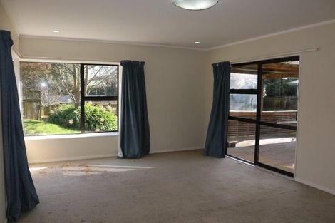 Photo of property in 19 Norwich Place, Awapuni, Palmerston North, 4412