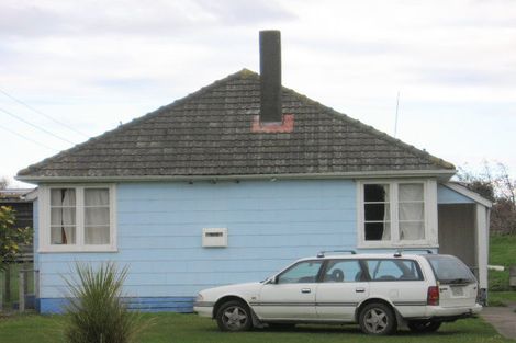 Photo of property in 58 Cook Street, Foxton, 4814