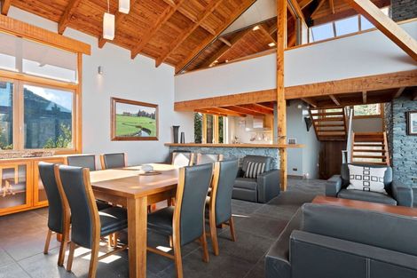 Photo of property in 673 Glenorchy-queenstown Road, Closeburn, Queenstown, 9371