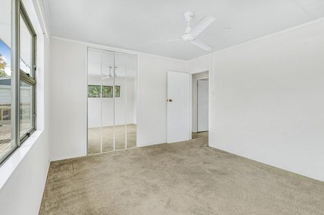 Photo of property in 6 Oakfield Crescent, Pukete, Hamilton, 3200