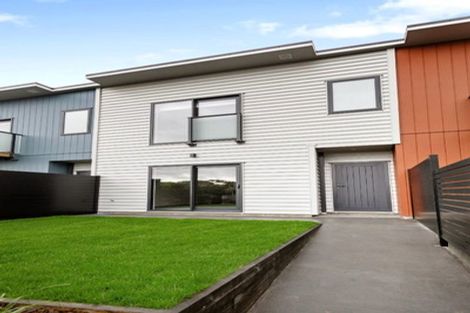 Photo of property in 1c Pembroke Street, Tawa, Wellington, 5028