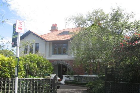 Photo of property in 18 Moana Road, Kelburn, Wellington, 6012