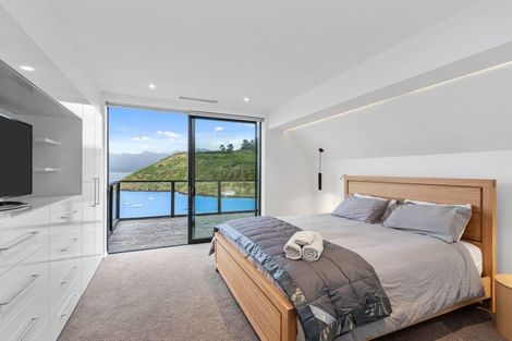 Photo of property in 19 Cass Bay Place, Cass Bay, Lyttelton, 8082