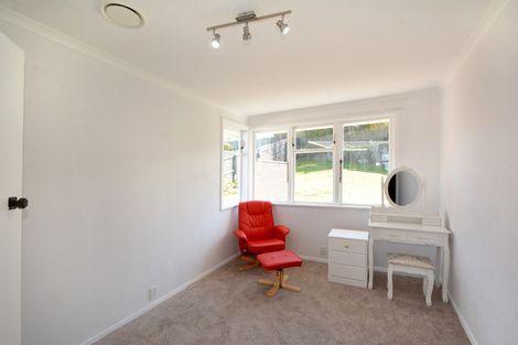 Photo of property in 4 Hanlon Street, Halfway Bush, Dunedin, 9010