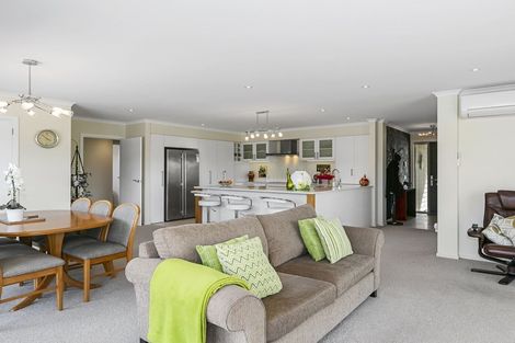 Photo of property in 48 Hagart-alexander Drive, Mosgiel, 9024