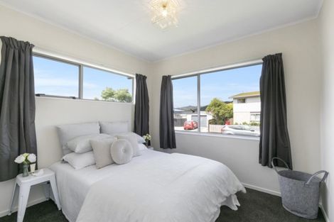 Photo of property in 4 Bexley Grove, Wainuiomata, Lower Hutt, 5014