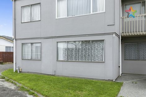 Photo of property in 71o Randwick Crescent, Moera, Lower Hutt, 5010