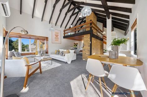 Photo of property in 144 Weatherly Road, Torbay, Auckland, 0630