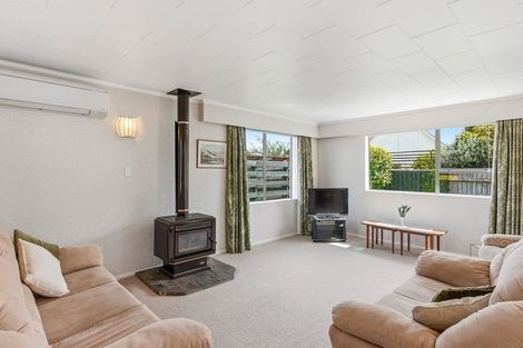 Photo of property in 48a Rewarewa Crescent, Waikanae, 5036