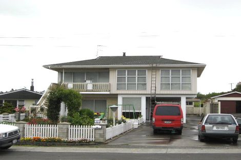 Photo of property in 1/557 Great South Road, Rosehill, Papakura, 2113