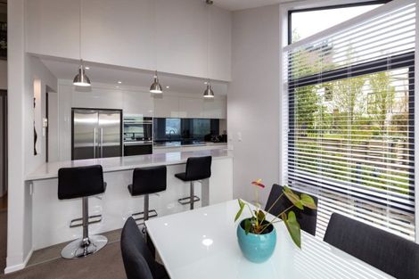 Photo of property in 1 Cass Bay Place, Cass Bay, Lyttelton, 8082