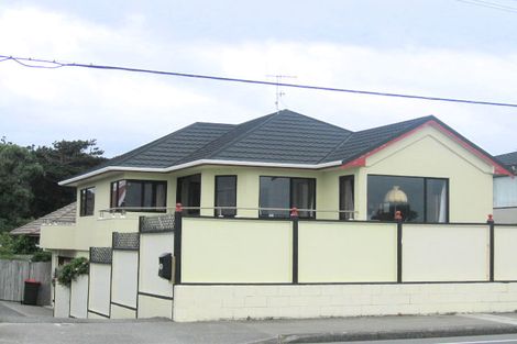 Photo of property in 1/98 Marine Parade, Paraparaumu Beach, Paraparaumu, 5032