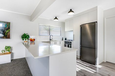 Photo of property in 37 Balmerino Crescent, Pukete, Hamilton, 3200