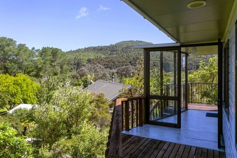 Photo of property in 16 Taringa Avenue, Kuratau, Turangi, 3381