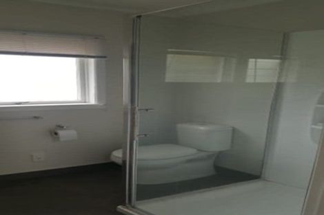 Photo of property in 3/49 Corunna Road, Milford, Auckland, 0620