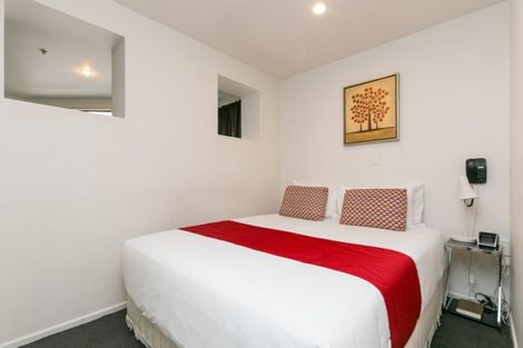 Photo of property in Terrace Garden Apartments, 5c/120 The Terrace, Wellington Central, Wellington, 6011