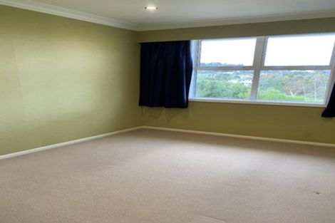 Photo of property in 161 Miromiro Road, Normandale, Lower Hutt, 5010