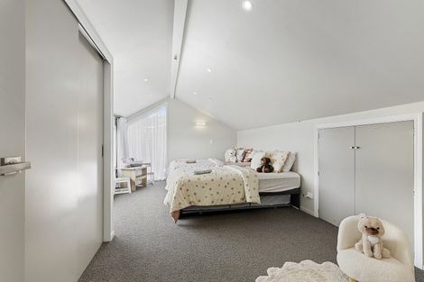 Photo of property in 170 Paremata Road, Paremata, Porirua, 5024