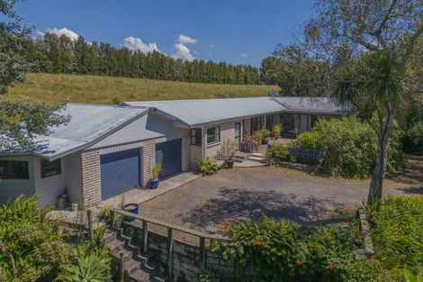 Photo of property in 1-3 Koutunui Road, Athenree, Katikati, 3177