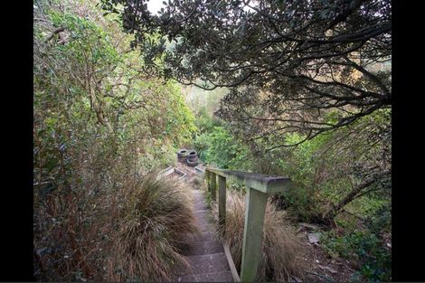 Photo of property in 28 View Road, Houghton Bay, Wellington, 6023