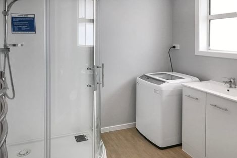 Photo of property in 2/36 Roxburgh Street, Mount Victoria, Wellington, 6011